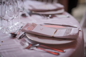 MonaLisa wedding planner tours 37 organisation mariage menu décoration table thème blanc et or art hotel rochecorbon