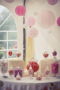 MonaLisa wedding planner tours 37 organisation mariage candy bar décoration bonbonnières rose et pastel