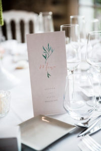 MonaLisa wedding planner tours 37 organisation mariage menu table élégant pastel