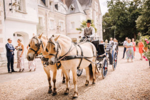 Weddingplanner-Tours-arrivée mariage-calèche-Indre et Loire